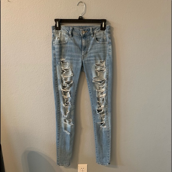 American Eagle Ripped Skinny Jeans - Picture 2 of 6